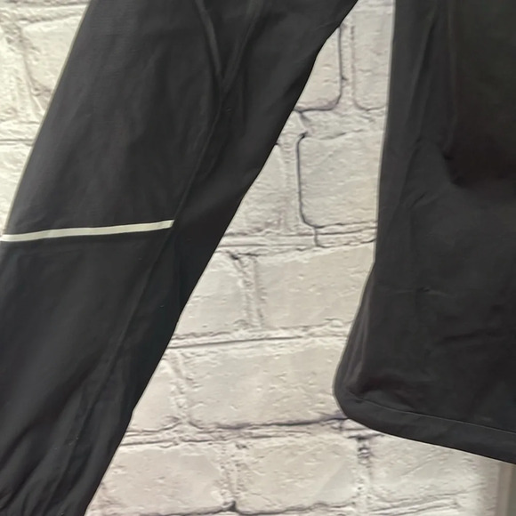 The north face running jacket medium - Picture 5 of 7